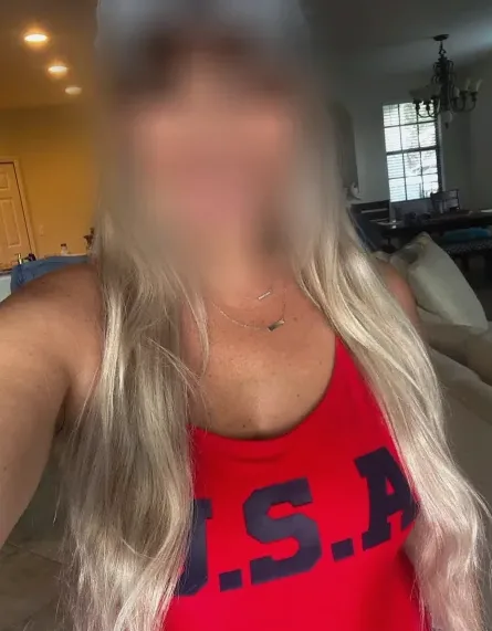 Anastasia, 38
