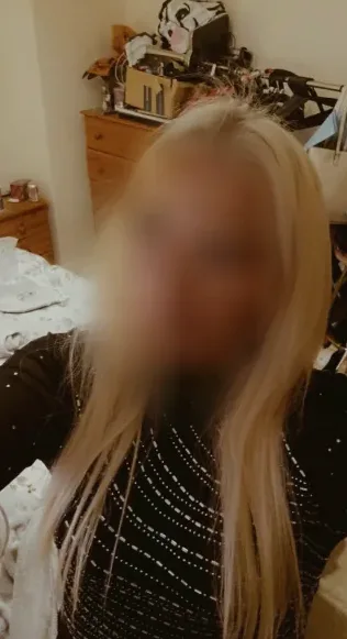 Olga, 37