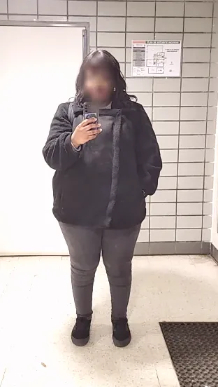 Olivia, 35