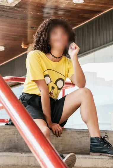 Saara, 28
