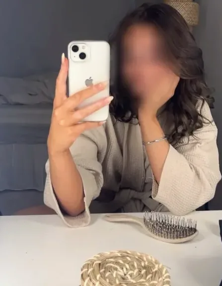 Sanni, 20