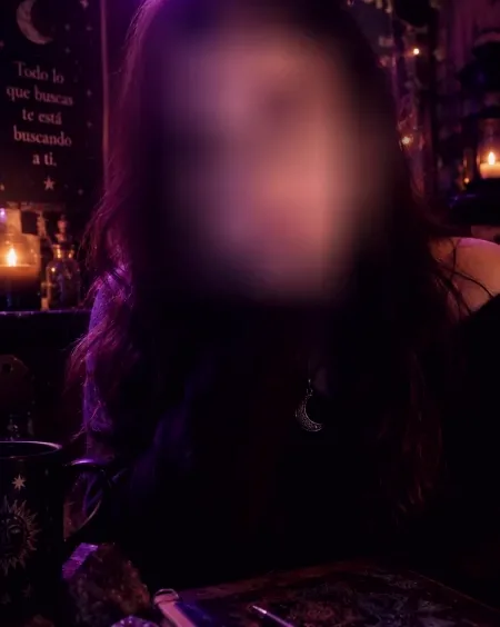 Suvi, 33