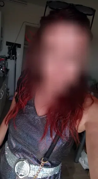 Tiina, 39