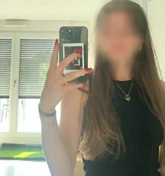 Wilhelmina, 27